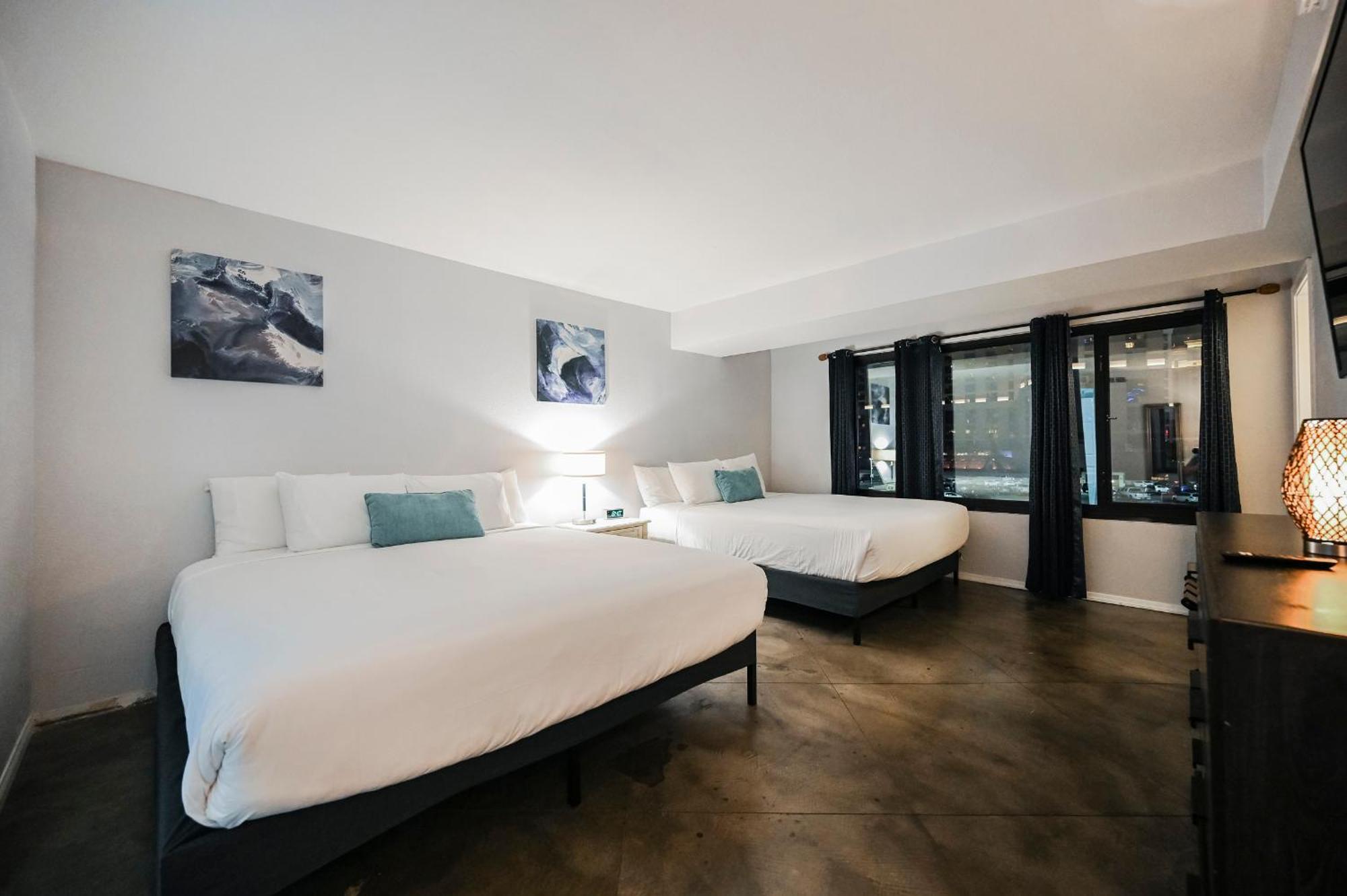 Stripviewsuites At Jockey Club ラスベガス エクステリア 写真
