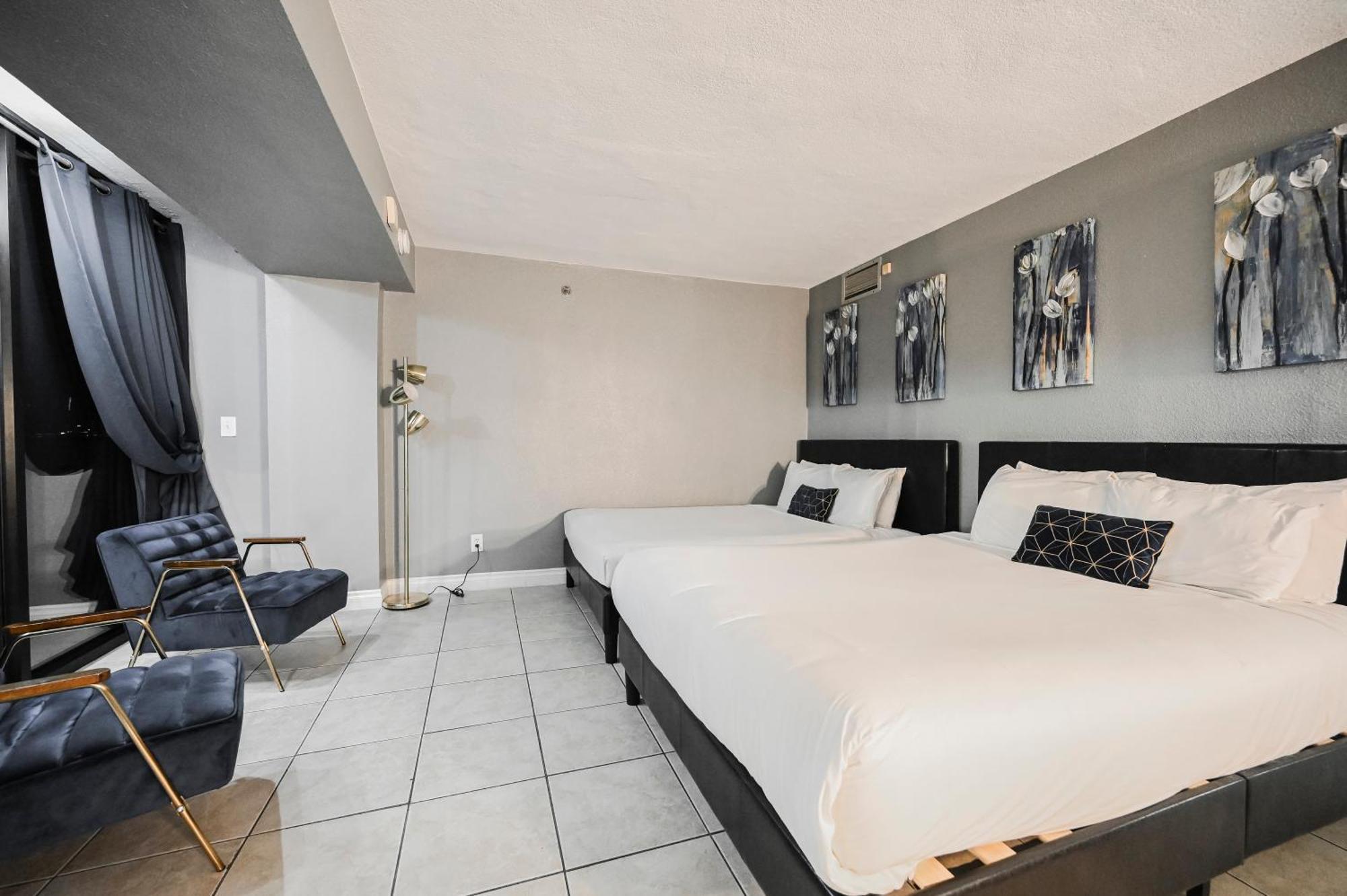 Stripviewsuites At Jockey Club ラスベガス エクステリア 写真