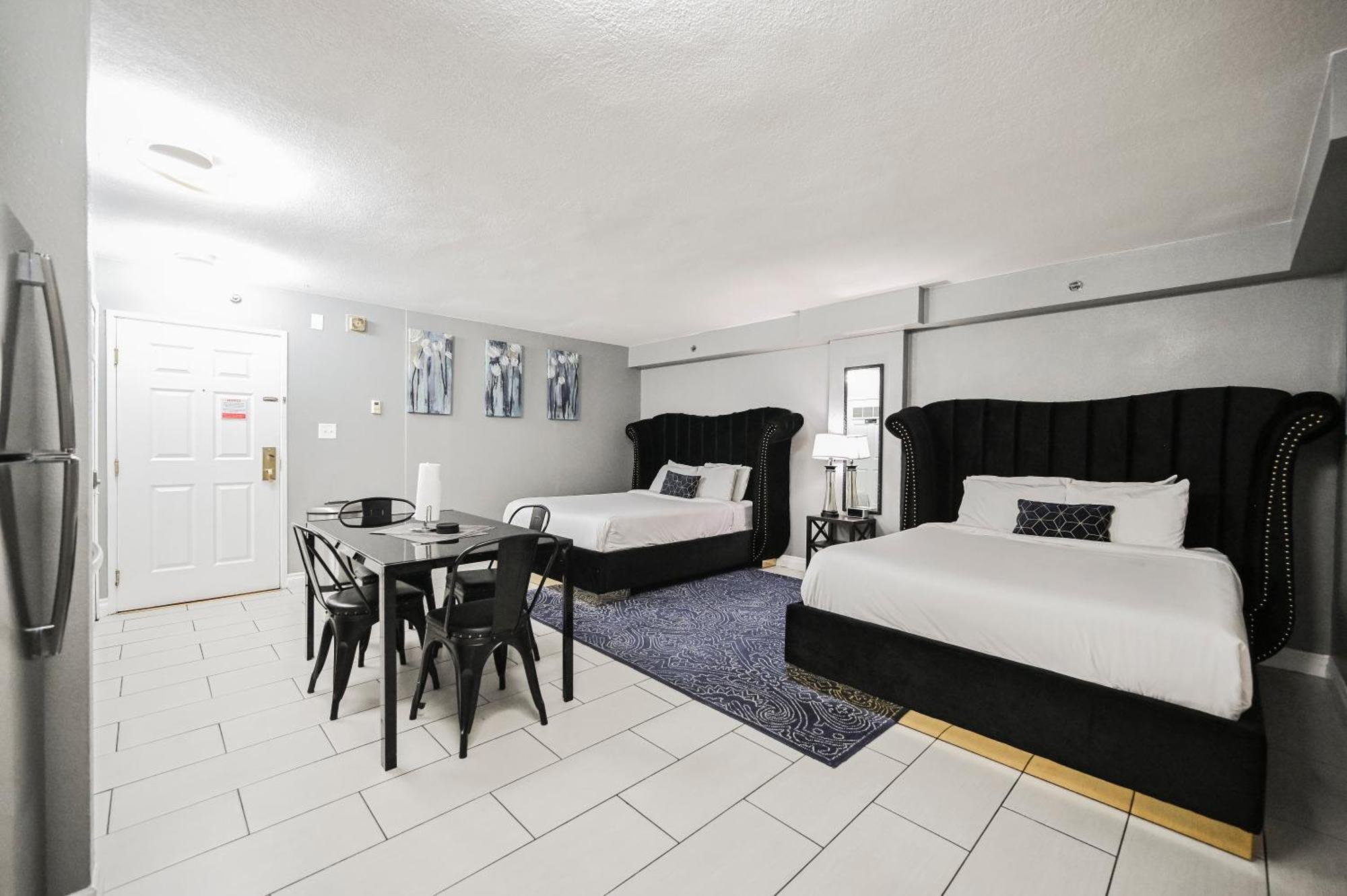 Stripviewsuites At Jockey Club ラスベガス エクステリア 写真