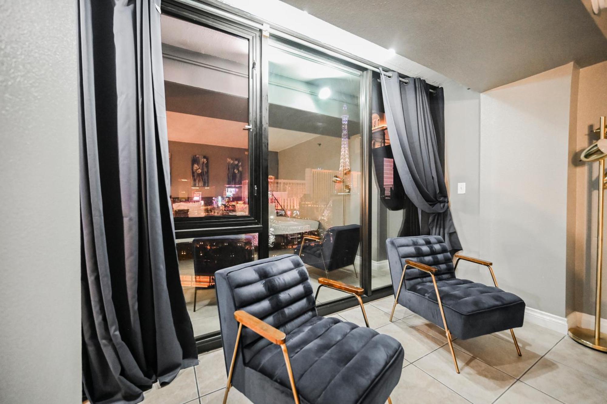 Stripviewsuites At Jockey Club ラスベガス エクステリア 写真