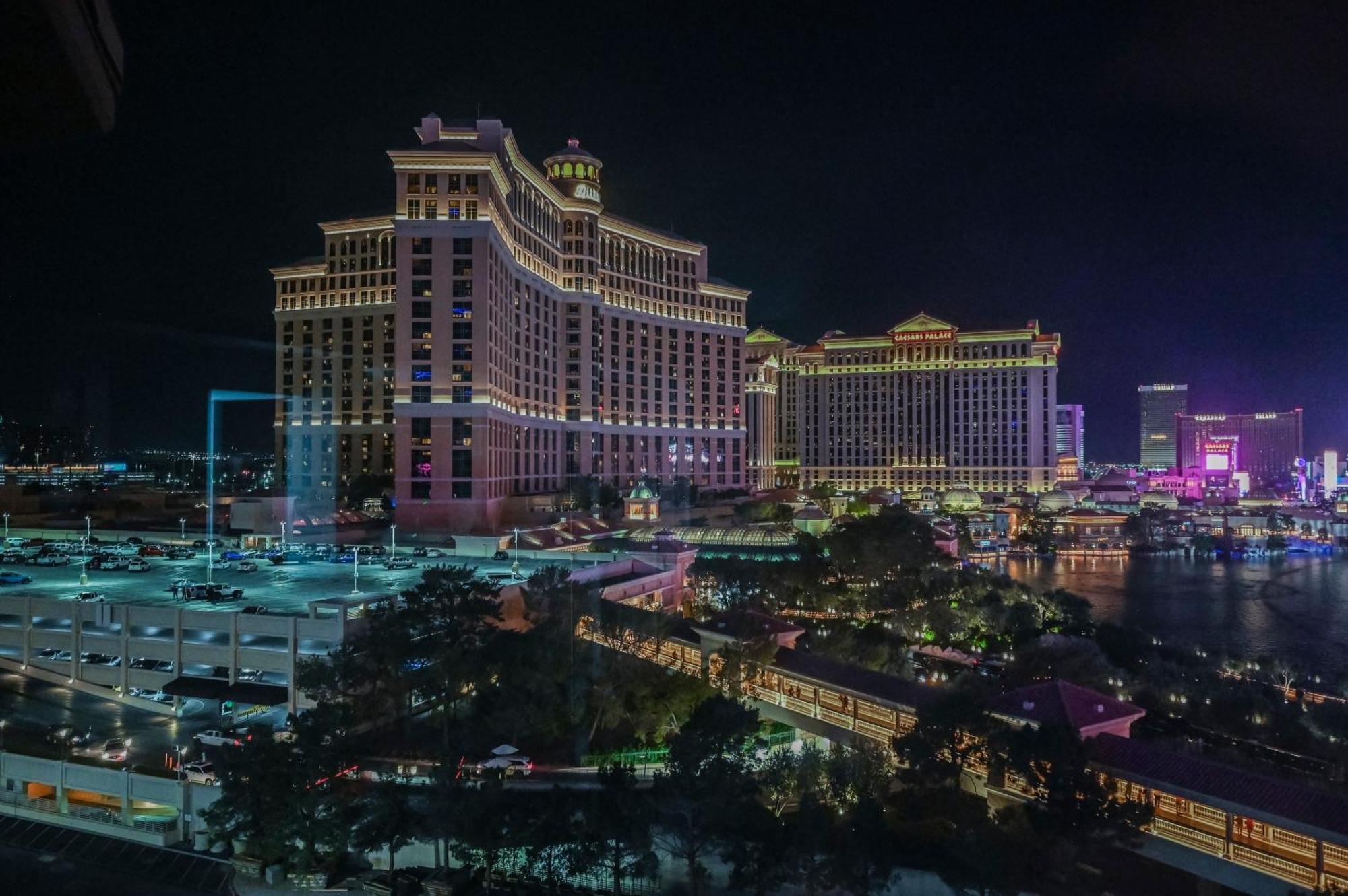 Stripviewsuites At Jockey Club ラスベガス エクステリア 写真