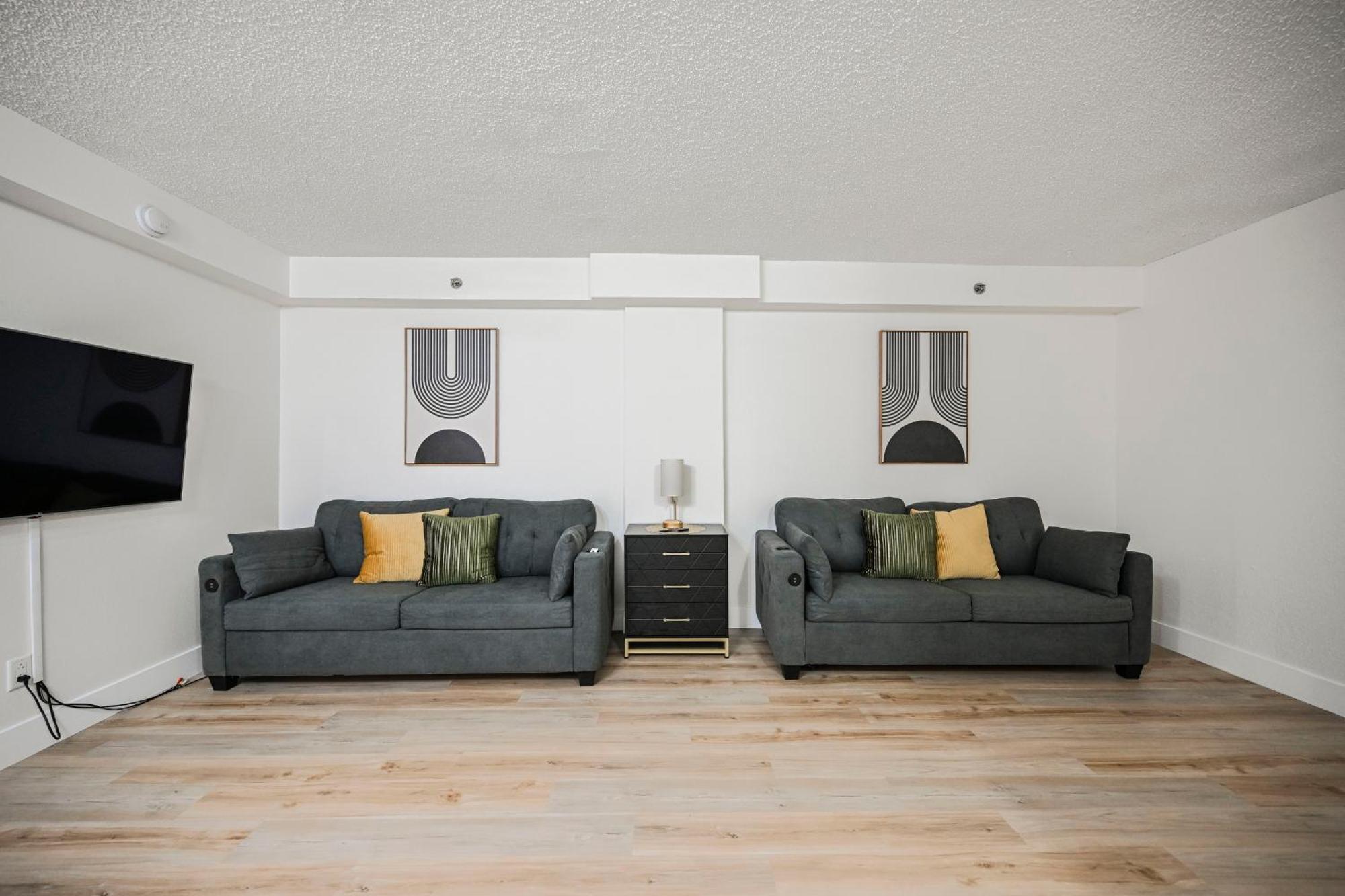 Stripviewsuites At Jockey Club ラスベガス 部屋 写真