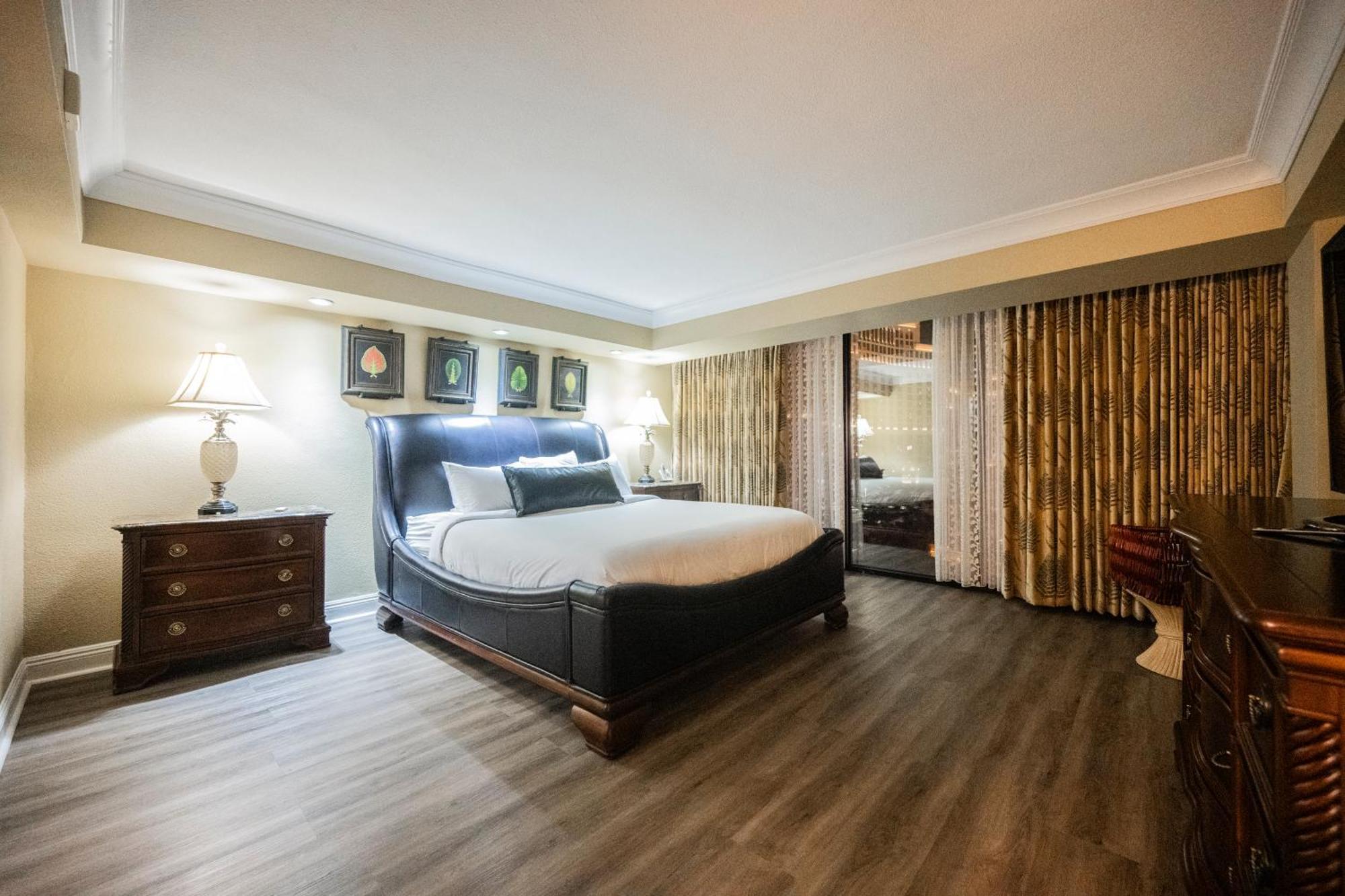 Stripviewsuites At Jockey Club ラスベガス エクステリア 写真